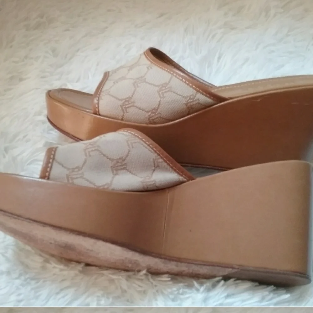 Vintage Lauren Ralph Lauren Mckayla Monogram Wedges - Picture 3 of 8
